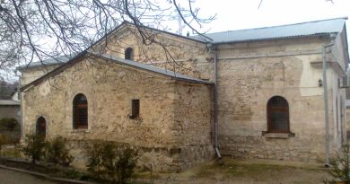 Экскурсии в Александро-Невский кафедральный собор из пгт Приморского 2024