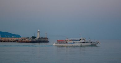 Атмосфера места: Морская прогулка Ласточкино гнездо-Ялта