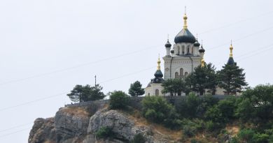 Экскурсии в `Форосская церковь` из пгт Приморского